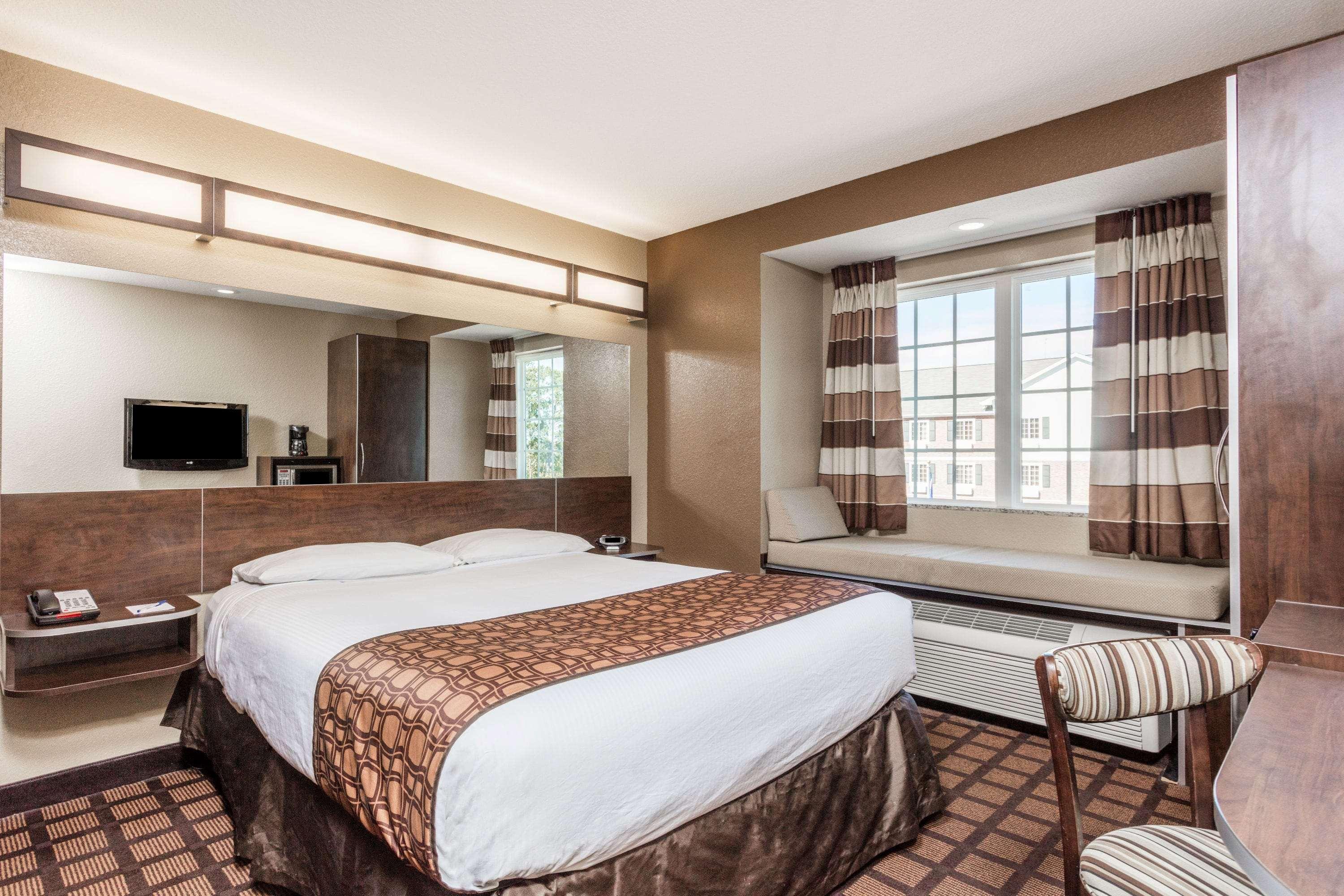 Microtel Inn & Suites By Wyndham Macon Exteriér fotografie