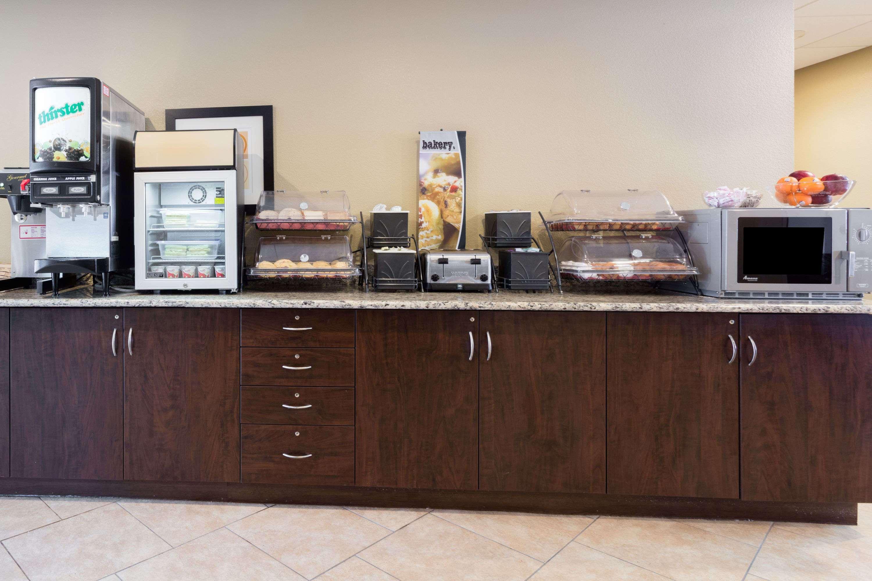 Microtel Inn & Suites By Wyndham Macon Exteriér fotografie