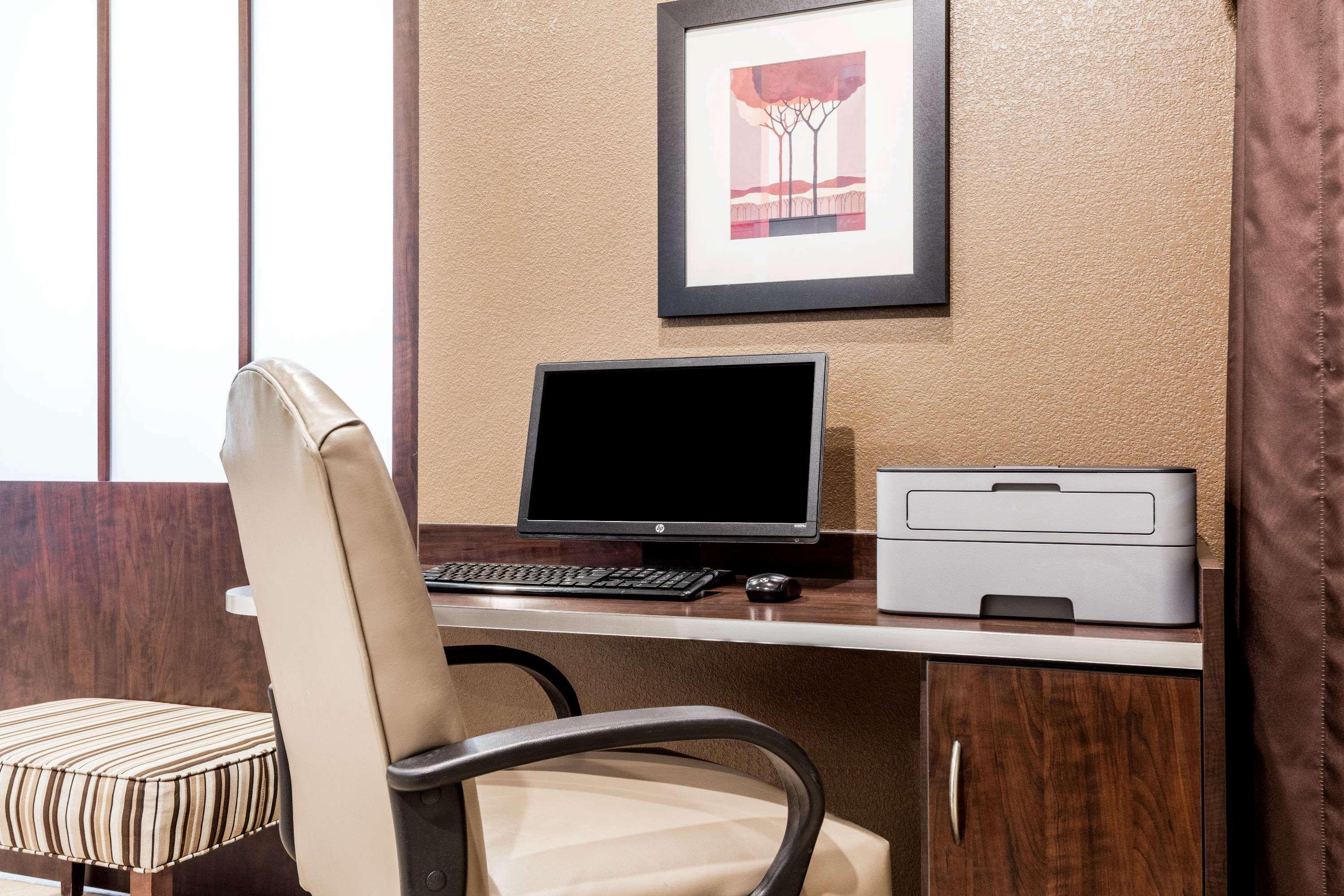 Microtel Inn & Suites By Wyndham Macon Exteriér fotografie