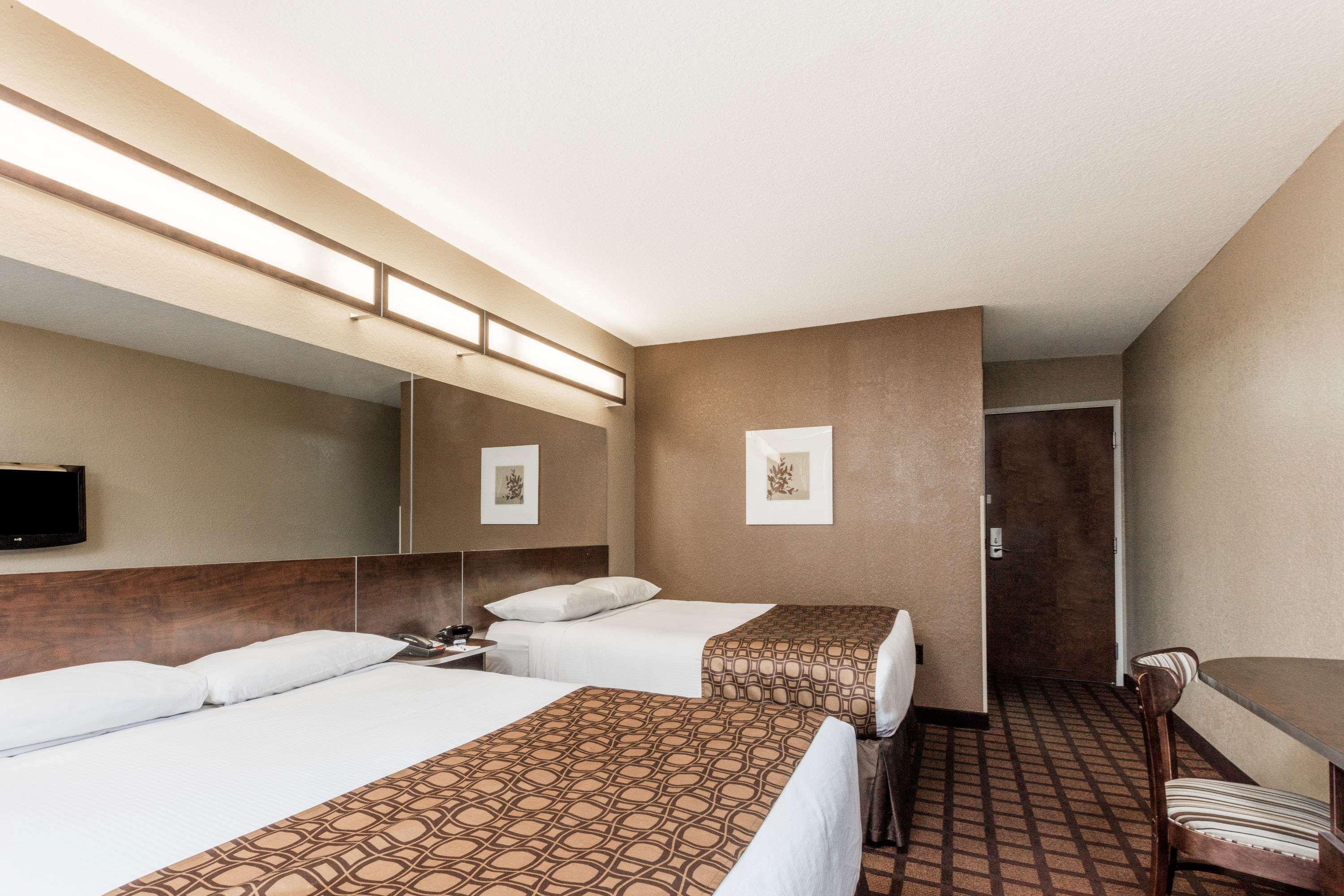 Microtel Inn & Suites By Wyndham Macon Exteriér fotografie